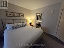 2133 - 90 Highland Drive, Oro-Medonte, ON  - Indoor Photo Showing Bedroom 