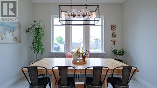 1057 Mt Begbie Drive, Vernon, BC - Indoor Photo Showing Dining Room