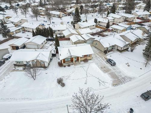 35 Syracuse Crescent, Winnipeg, MB - Outdoor With View