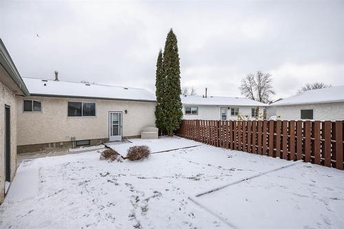 35 Syracuse Crescent, Winnipeg, MB - Outdoor