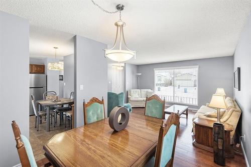 35 Syracuse Crescent, Winnipeg, MB - Indoor Photo Showing Dining Room