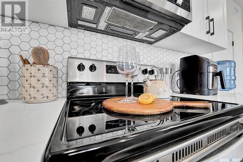 2019 Stilling Lane, Saskatoon, SK - Indoor Photo Showing Kitchen