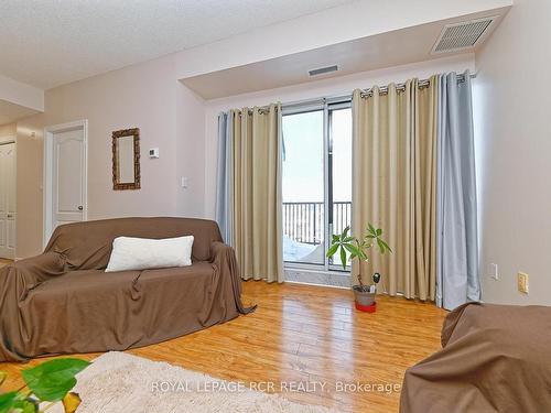 607-200 Broadway, Orangeville, ON - Indoor Photo Showing Other Room