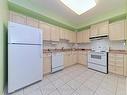 607-200 Broadway, Orangeville, ON  - Indoor Photo Showing Kitchen 