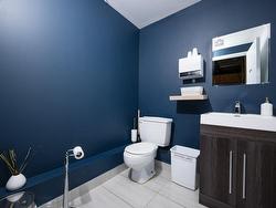 Powder room - 