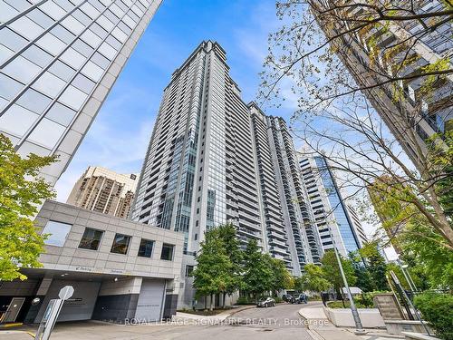 3005-4968 Yonge St, Toronto, ON - Outdoor With Facade