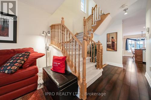 16 - 32 Palomino Trail, Halton Hills, ON - Indoor Photo Showing Other Room