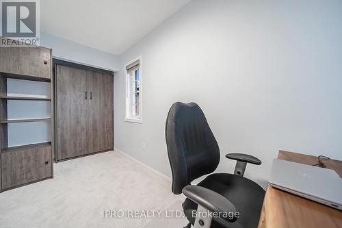 16 - 32 Palomino Trail, Halton Hills, ON - Indoor