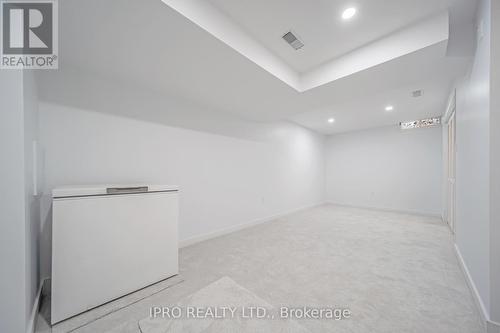 16 - 32 Palomino Trail, Halton Hills, ON - Indoor Photo Showing Other Room