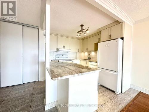 1205 - 415 Greenview Avenue, Ottawa, ON - Indoor Photo Showing Kitchen