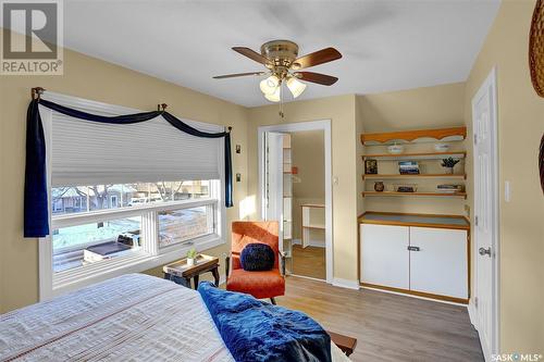 915 1St Avenue Ne, Moose Jaw, SK - Indoor Photo Showing Bedroom