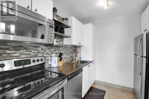 811 - 2000 Jasmine Crescent, Ottawa, ON - Indoor Photo Showing Kitchen With Stainless Steel Kitchen With Upgraded Kitchen