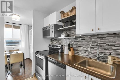 811 - 2000 Jasmine Crescent, Ottawa, ON - Indoor Photo Showing Kitchen With Upgraded Kitchen