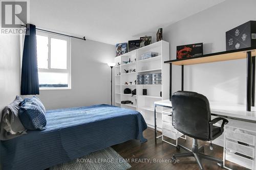 811 - 2000 Jasmine Crescent, Ottawa, ON - Indoor Photo Showing Bedroom