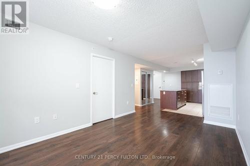 501 - 830 Lawrence Avenue W, Toronto, ON - Indoor Photo Showing Other Room