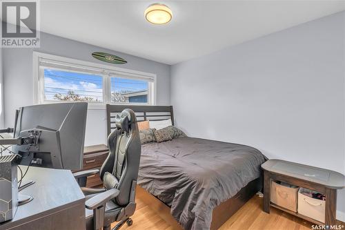 2075 Francis Street, Regina, SK - Indoor Photo Showing Bedroom