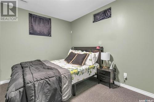 2075 Francis Street, Regina, SK - Indoor Photo Showing Bedroom