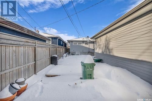 2075 Francis Street, Regina, SK - Outdoor With Exterior