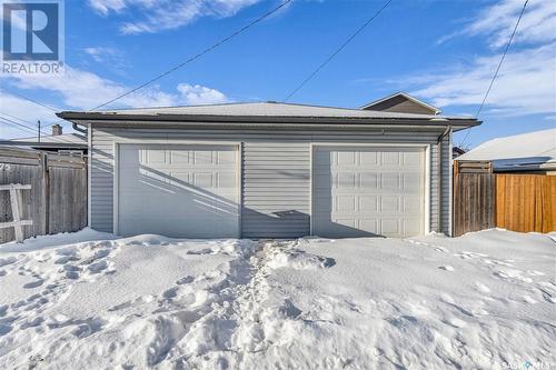 2075 Francis Street, Regina, SK - Outdoor