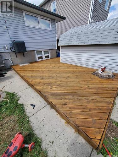 2075 Francis Street, Regina, SK - Outdoor With Exterior