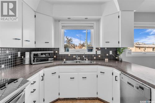 2075 Francis Street, Regina, SK - Indoor Photo Showing Kitchen With Double Sink