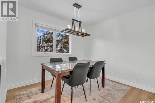 301 Frontenac Drive, Regina, SK - Indoor Photo Showing Dining Room