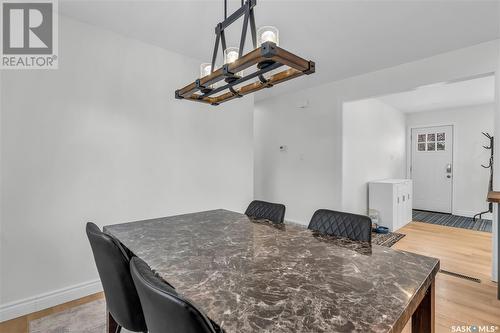 301 Frontenac Drive, Regina, SK - Indoor Photo Showing Dining Room