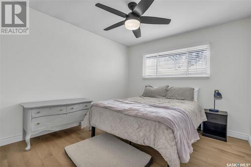 301 Frontenac Drive, Regina, SK - Indoor Photo Showing Bedroom