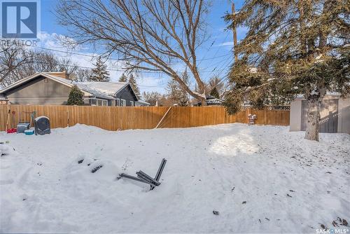 301 Frontenac Drive, Regina, SK - Outdoor