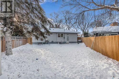 301 Frontenac Drive, Regina, SK - Outdoor