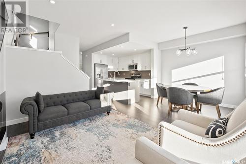 352 Brighton Gate, Saskatoon, SK - Indoor Photo Showing Living Room