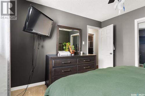 1110 Flexman Crescent N, Regina, SK - Indoor Photo Showing Bedroom