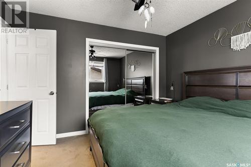 1110 Flexman Crescent N, Regina, SK - Indoor Photo Showing Bedroom