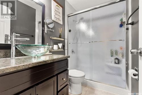 1110 Flexman Crescent N, Regina, SK - Indoor Photo Showing Bathroom