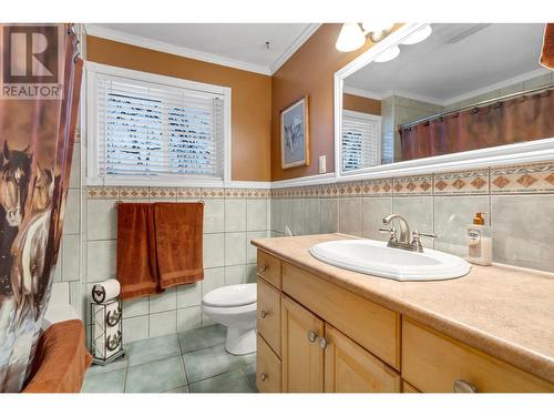 3255 Upper Fraser Road, Prince George, BC - Indoor Photo Showing Bathroom