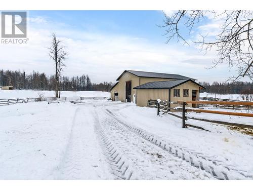 3255 Upper Fraser Road, Prince George, BC - Outdoor