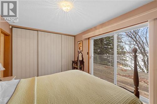 647 Kirkwood, Sudbury, ON - Indoor Photo Showing Bedroom