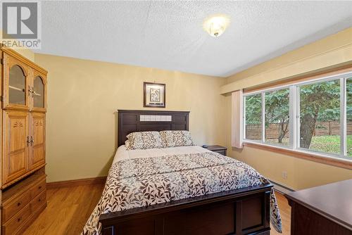 647 Kirkwood, Sudbury, ON - Indoor Photo Showing Bedroom