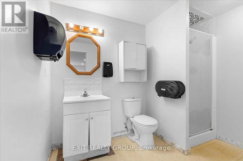 10 Croft Street, Port Hope, ON - Indoor Photo Showing Bathroom