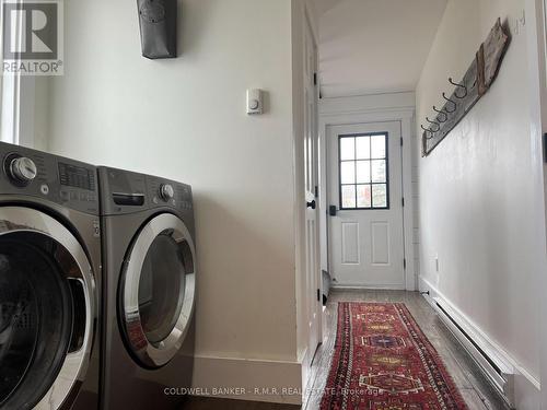 61 Front Street W, Kawartha Lakes (Bobcaygeon), ON - Indoor Photo Showing Laundry Room