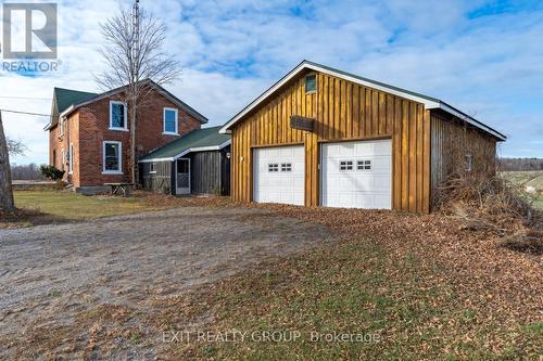 926 Grills Road, Quinte West, ON 