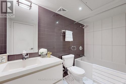 810 - 85 Queens Wharf Road, Toronto, ON - Indoor Photo Showing Bathroom