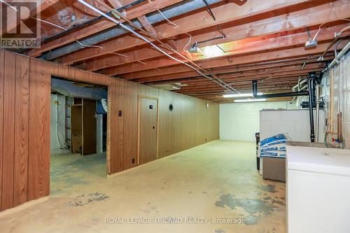 220 Ross Avenue, Thames Centre (Dorchester), ON - Indoor Photo Showing Basement