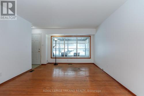 220 Ross Avenue, Thames Centre (Dorchester), ON - Indoor Photo Showing Other Room