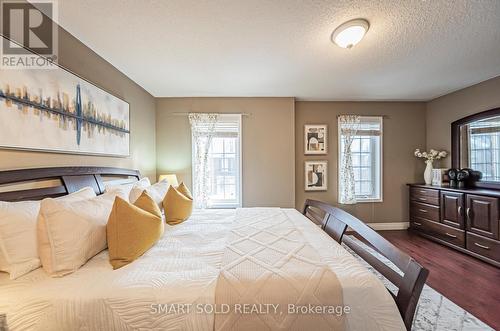 48 - 100 Elgin Mills Road W, Richmond Hill, ON - Indoor Photo Showing Bedroom