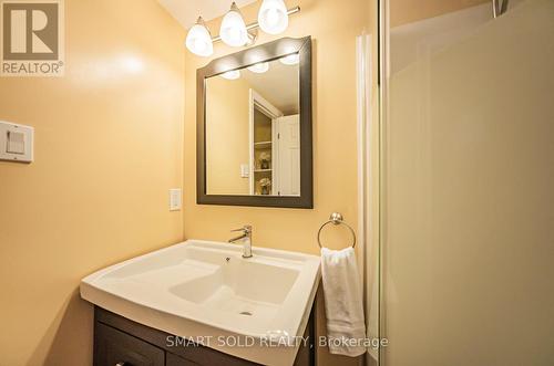 48 - 100 Elgin Mills Road W, Richmond Hill, ON - Indoor Photo Showing Bathroom