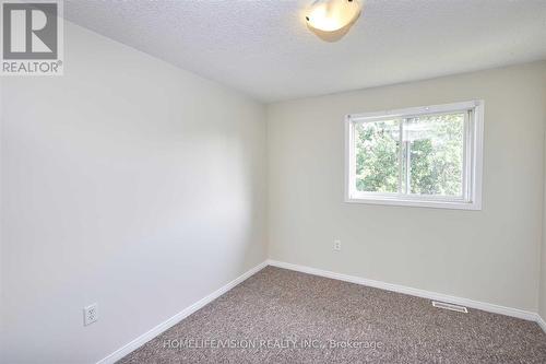 225 Tunbridge Road, Barrie, ON - Indoor Photo Showing Other Room