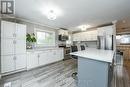 27 Huntington Court, Brampton, ON  - Indoor Photo Showing Kitchen 