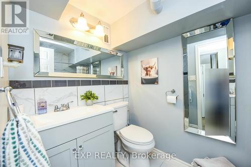 27 Huntington Court, Brampton, ON - Indoor Photo Showing Bathroom