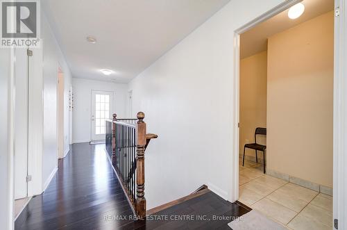 Upper - 732 Scott Boulevard, Milton, ON - Indoor Photo Showing Other Room